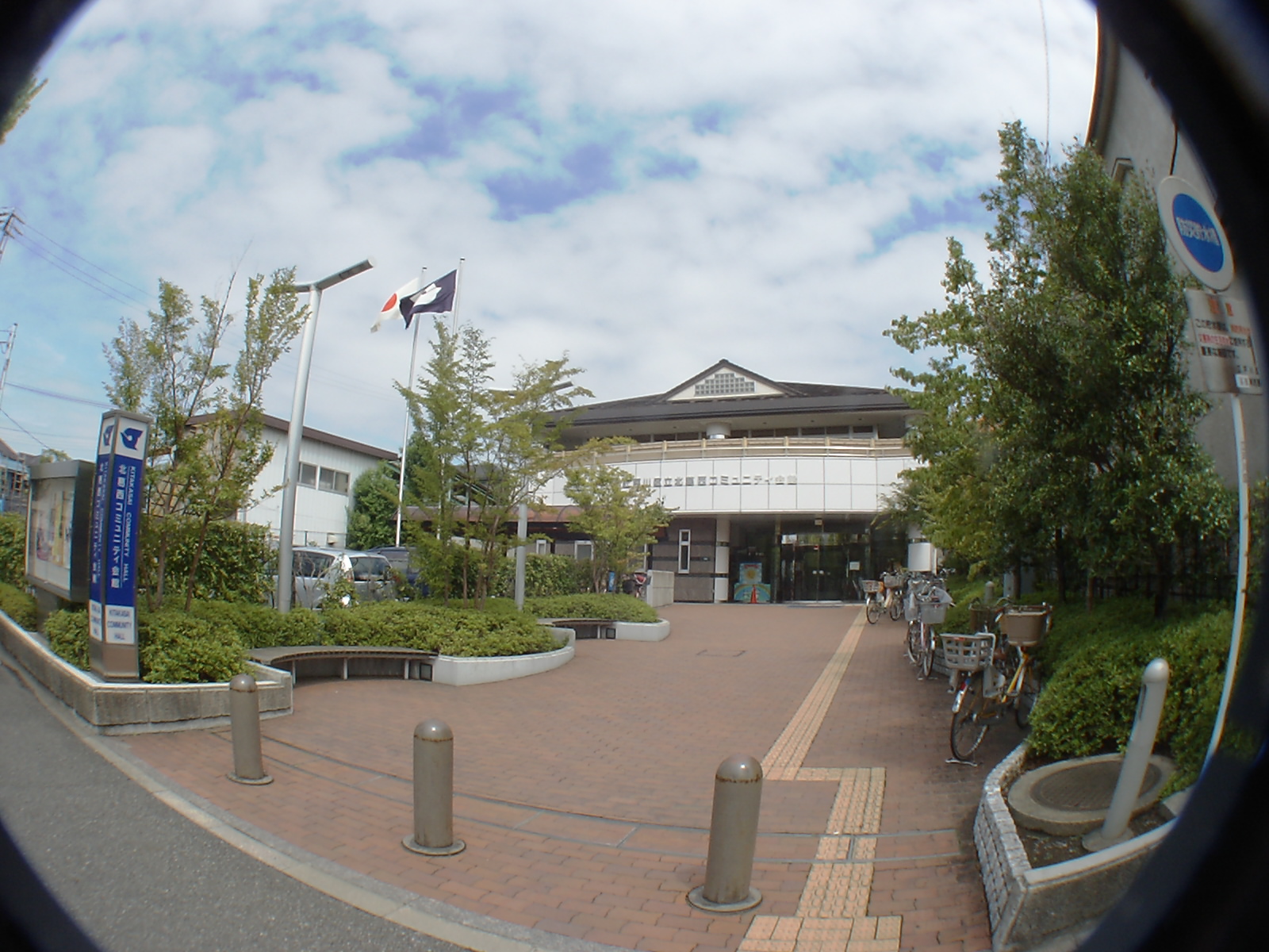 �k�����R�~���j�e�B���